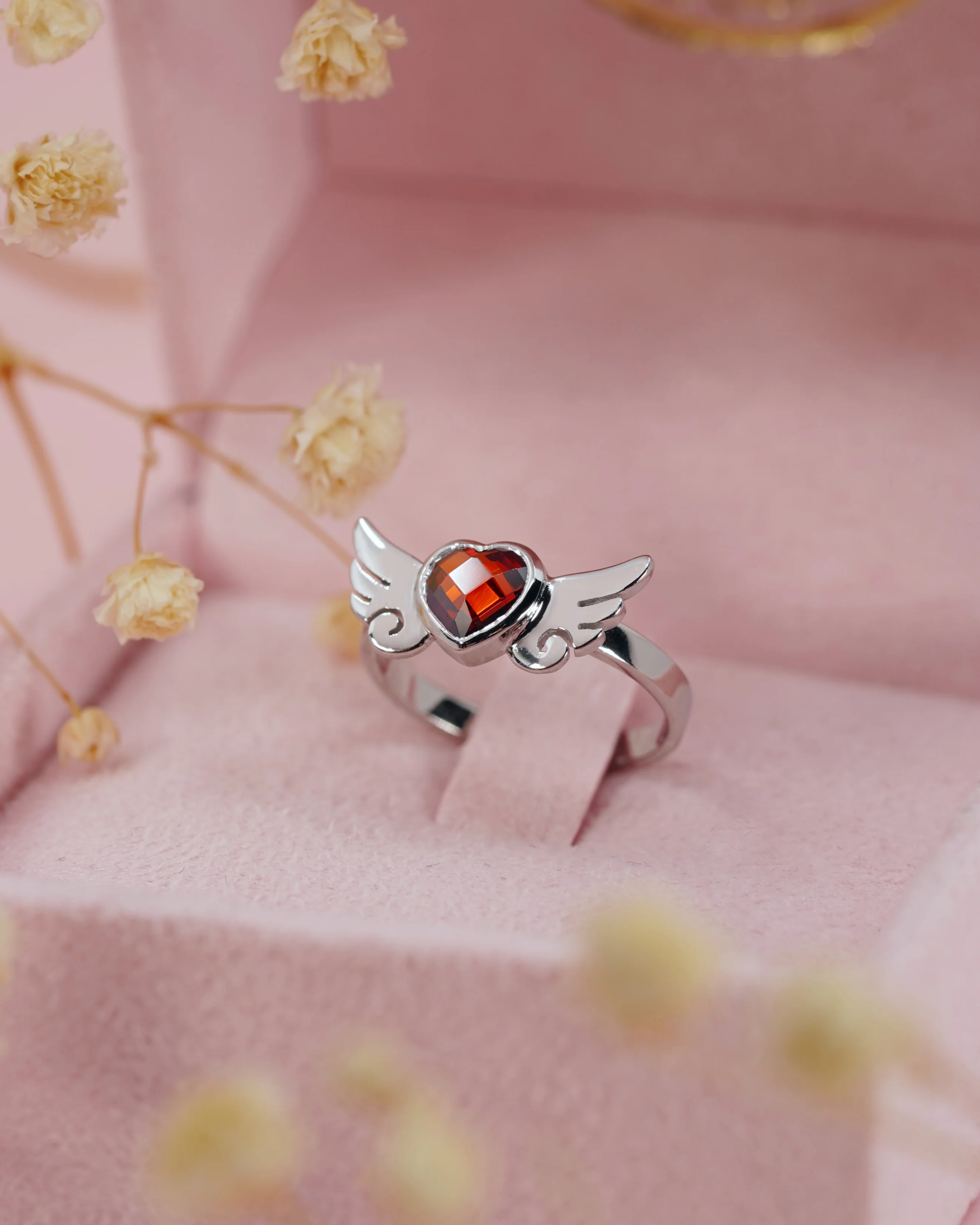 ALASDEAMOR ring