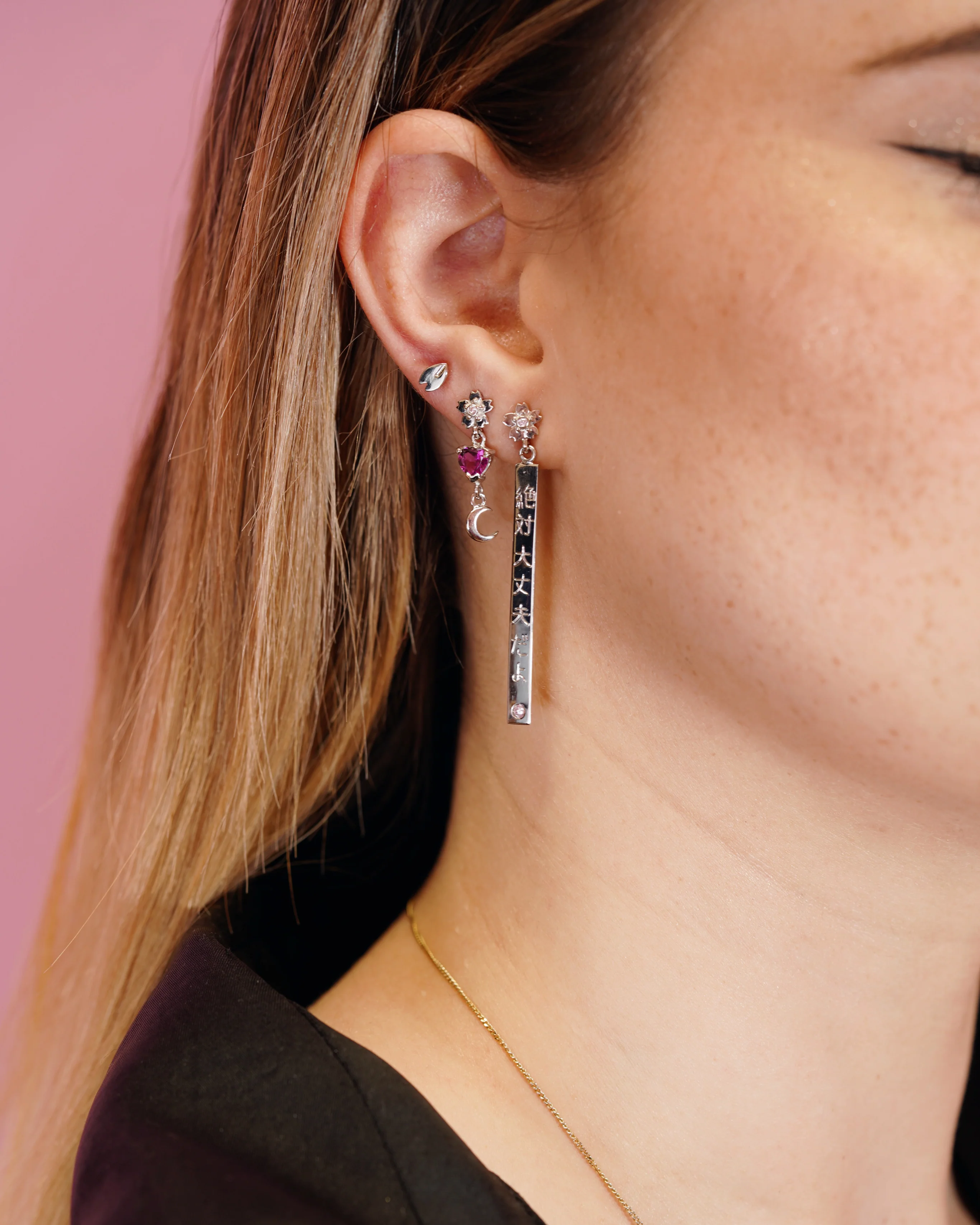 Hanami wishes earrings - Image 4