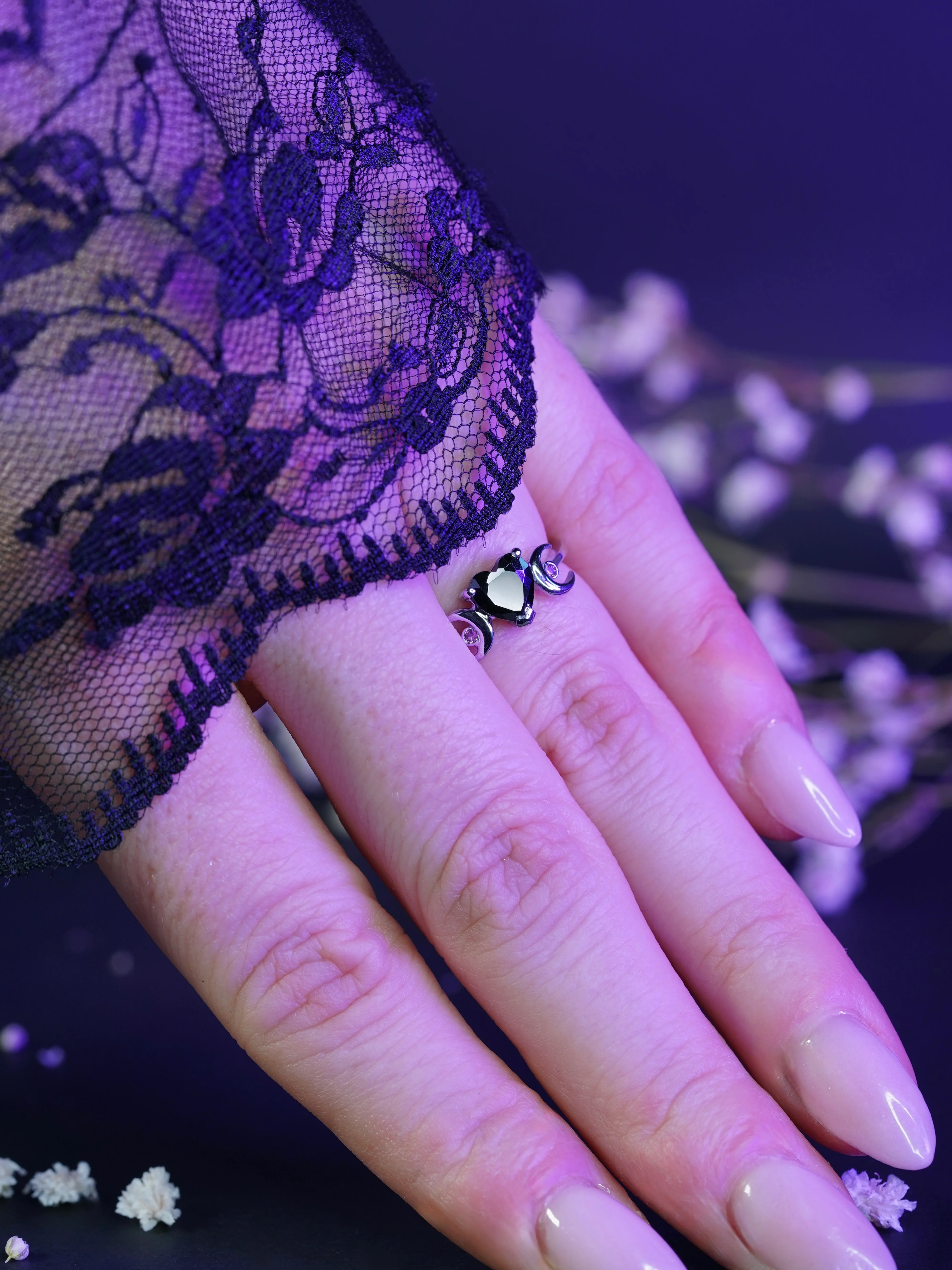 Lunar Heart ring BLACK EDITION - Image 5