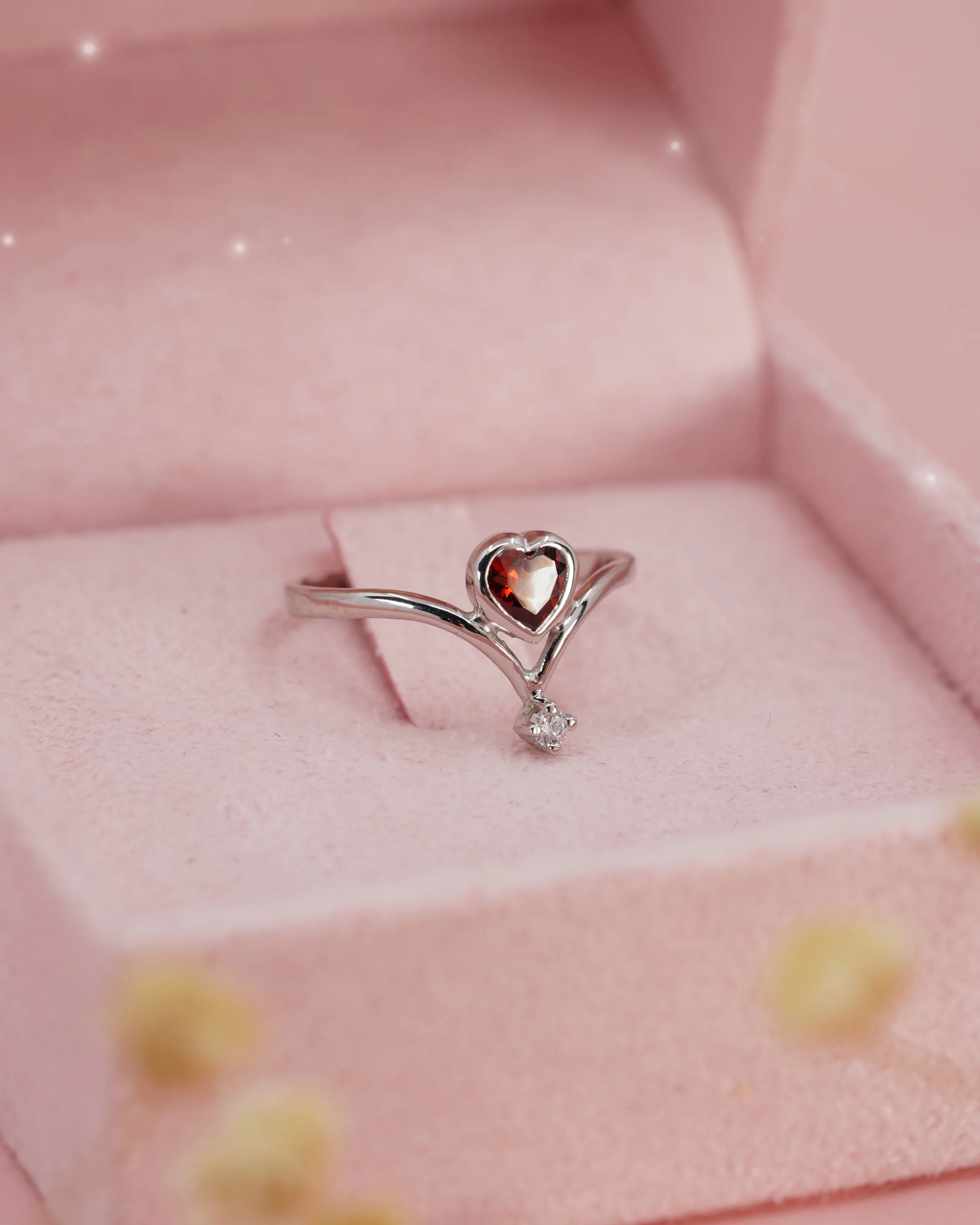 Tiara eternity ring